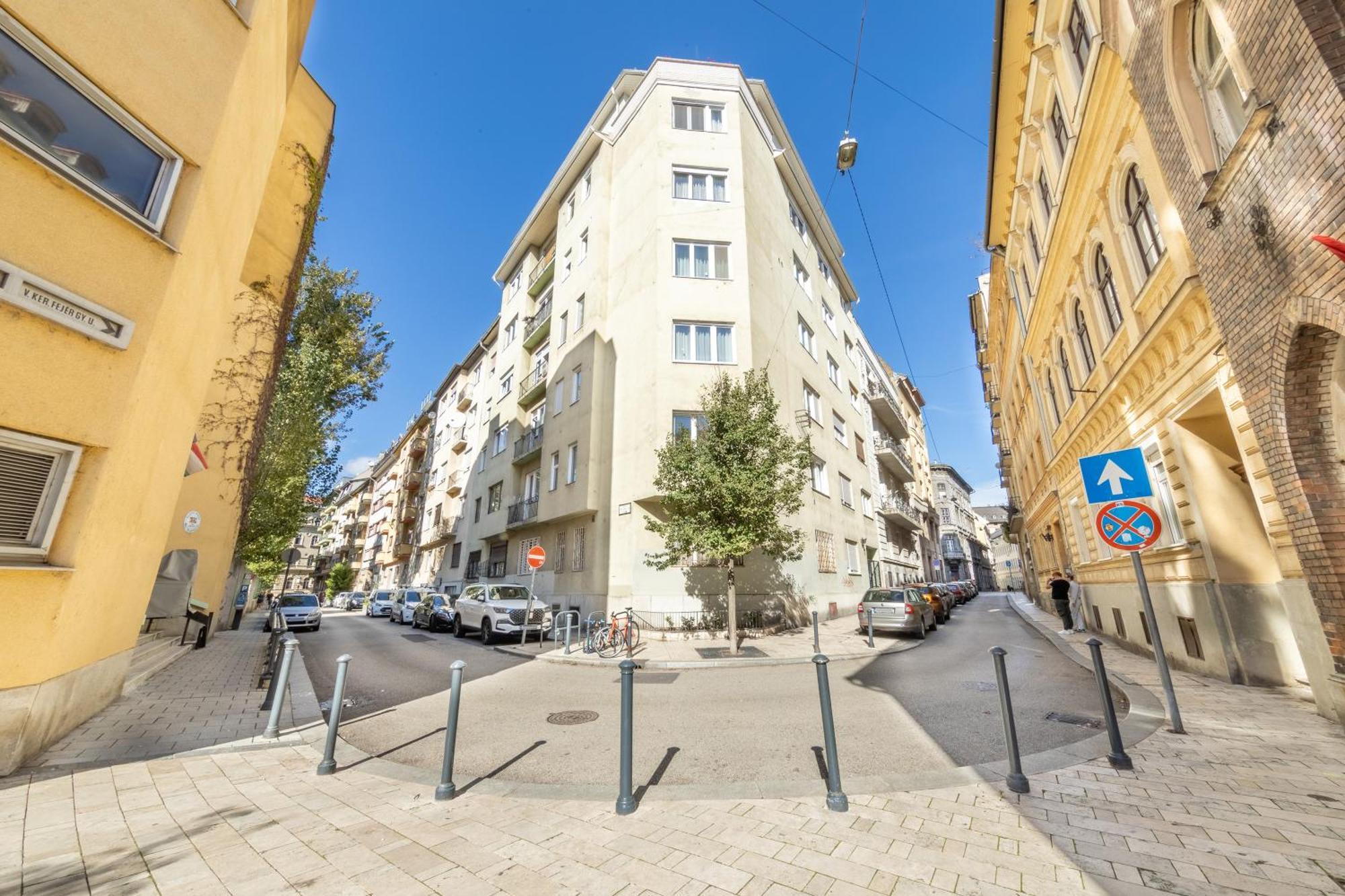 Georgina Apartment Budapest Extérieur photo